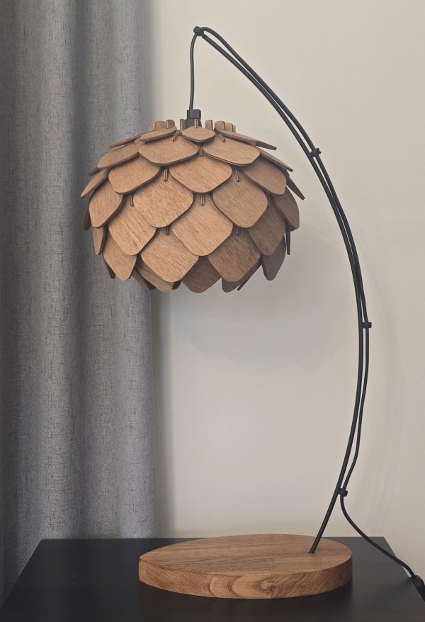 Isabella lux bordslampa i trä med fot av ek. E14 med 1.6m kabel - Bild 12