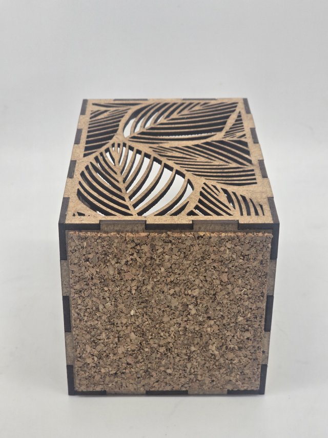 Saga löv med kork bottom (1)