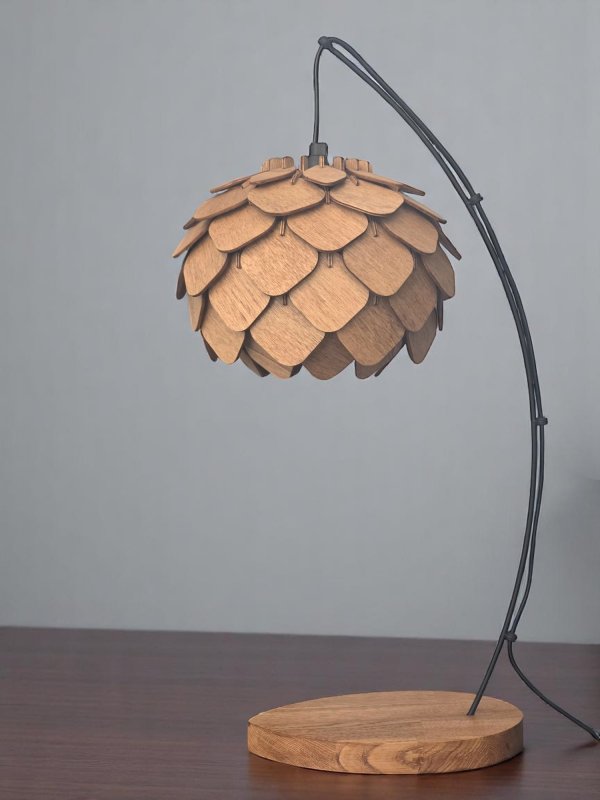 Isabella lux bordslampa i trä med fot av ek. E14 med 1.6m kabel - Bild 8