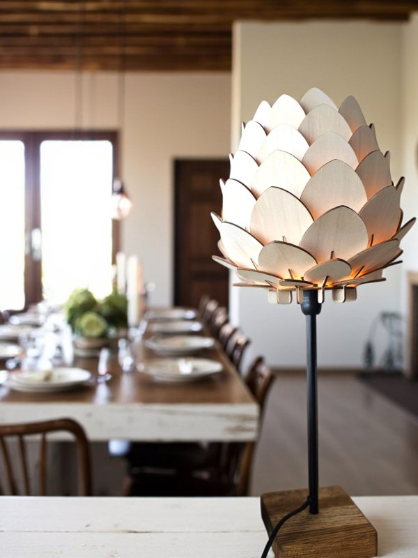 Anders bordslampa I trä. Lampfot i ek. - Bild 7