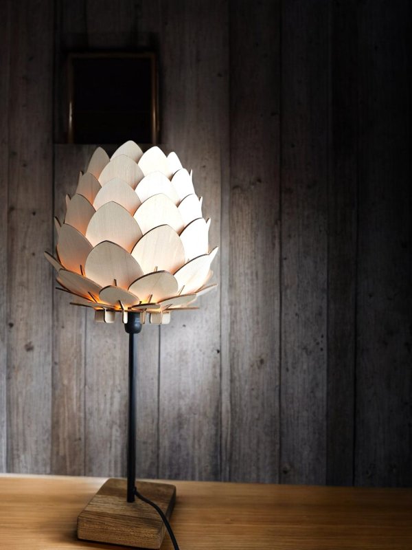 Anders bordslampa I trä. Lampfot i ek. - Bild 3